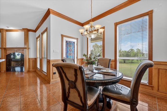 5530 N Interstate Highway 45, Ennis, TX 75119