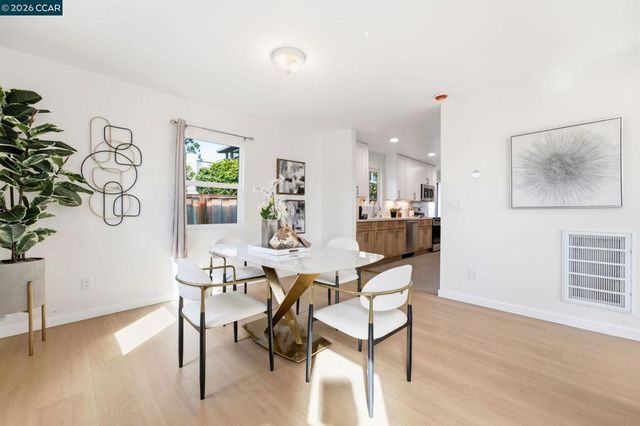 2808 Carmel Street, Oakland, CA 94602