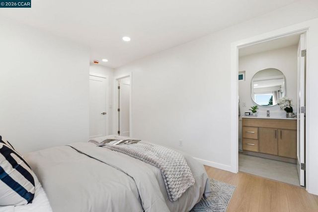 2808 Carmel Street, Oakland, CA 94602