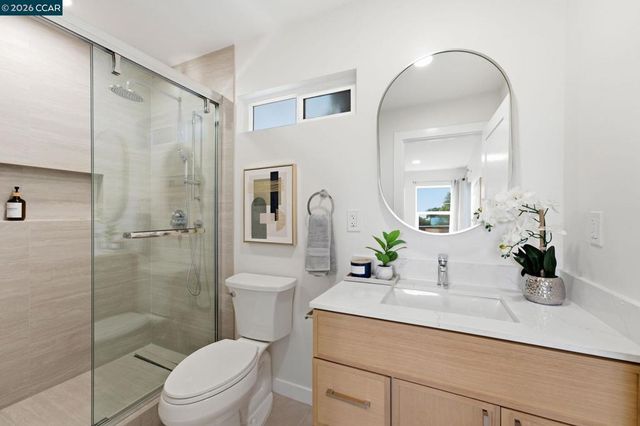 2808 Carmel Street, Oakland, CA 94602