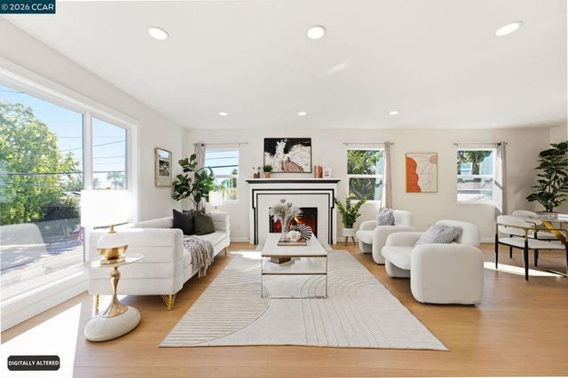 2808 Carmel Street, Oakland, CA 94602