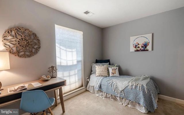 906 OLDHAM ST, Baltimore, MD 21224