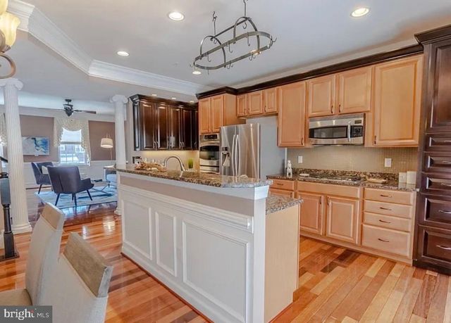 906 OLDHAM ST, Baltimore, MD 21224