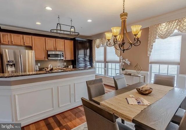 906 OLDHAM ST, Baltimore, MD 21224