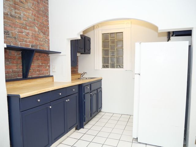 259 W Newton 9, Boston, MA 02116