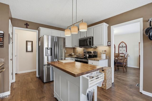 322 Saddle Ridge Drive, Willow Springs, NC 27592