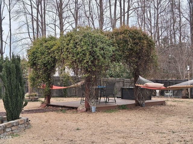 322 Saddle Ridge Drive, Willow Springs, NC 27592