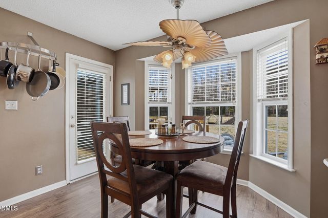 322 Saddle Ridge Drive, Willow Springs, NC 27592