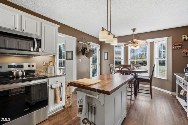 322 Saddle Ridge Drive, Willow Springs, NC 27592