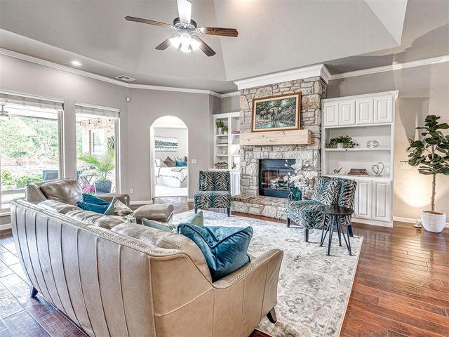 12500 Chateaux Road, Oklahoma City, OK 73142