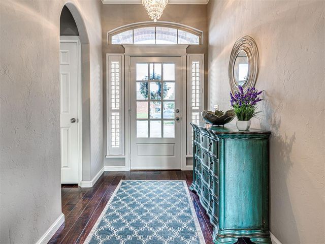 12500 Chateaux Road, Oklahoma City, OK 73142