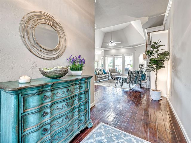 12500 Chateaux Road, Oklahoma City, OK 73142