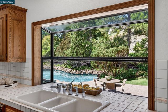 4423 Deer Ridge Rd, Danville, CA 94506