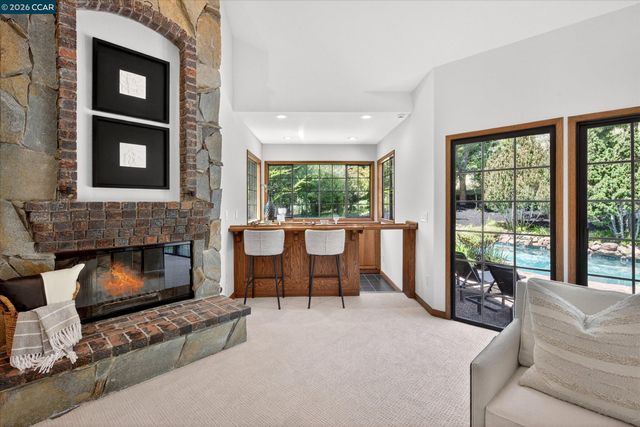 4423 Deer Ridge Rd, Danville, CA 94506