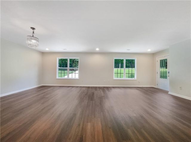 89 Elsberry Road, Dallas, GA 30157