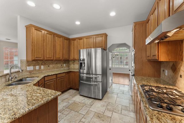 2014 Inverness DR, Round Rock, TX 78681