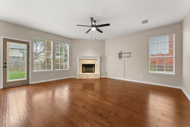 2014 Inverness DR, Round Rock, TX 78681