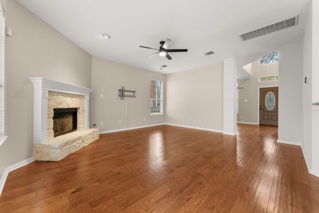 2014 Inverness DR, Round Rock, TX 78681