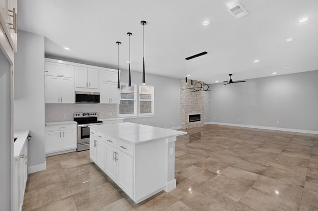 2604 Flora Lane, Denison, TX 75020