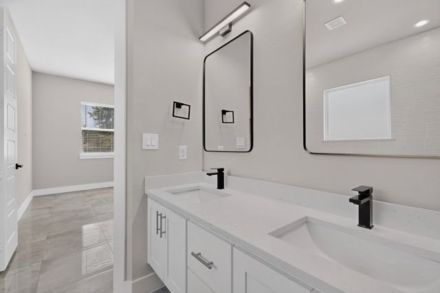 2604 Flora Lane, Denison, TX 75020