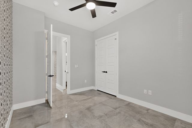 2604 Flora Lane, Denison, TX 75020