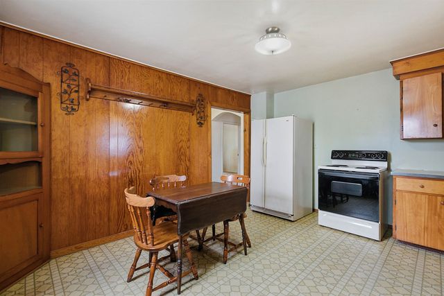 35960 Monroe Street, Richmond, MI 48062