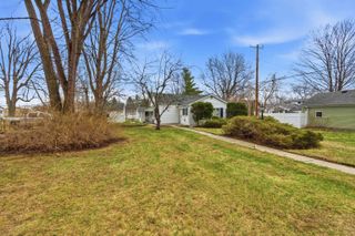 35960 Monroe Street, Richmond, MI 48062