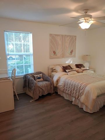 4122 Residence Drive 102, Fort Myers, FL 33901