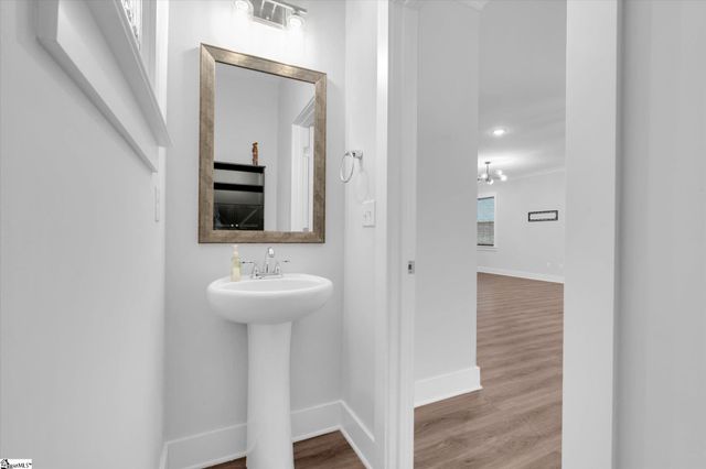 33 Parker Street, Pelzer, SC 29669