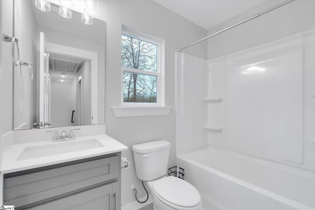 33 Parker Street, Pelzer, SC 29669