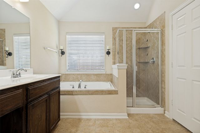 1912 Grand Fairway Drive, Wylie, TX 75098