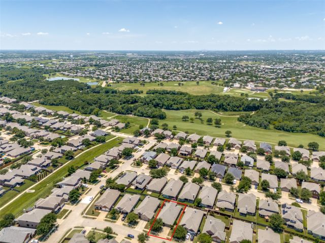 1912 Grand Fairway Drive, Wylie, TX 75098