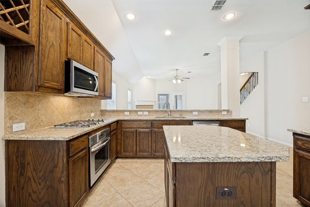 1912 Grand Fairway Drive, Wylie, TX 75098