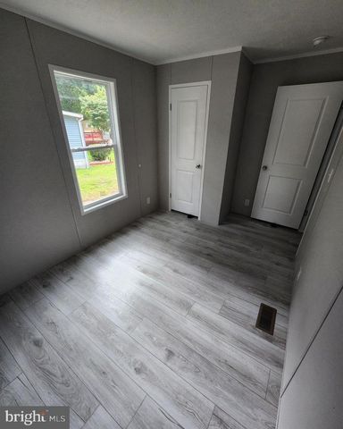 18 BIRCHWOOD DR, Pittsgrove, NJ 08318