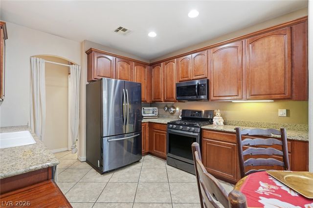 240 Integrity Ridge Drive, Henderson, NV 89052