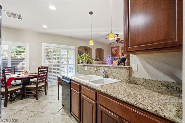 240 Integrity Ridge Drive, Henderson, NV 89052