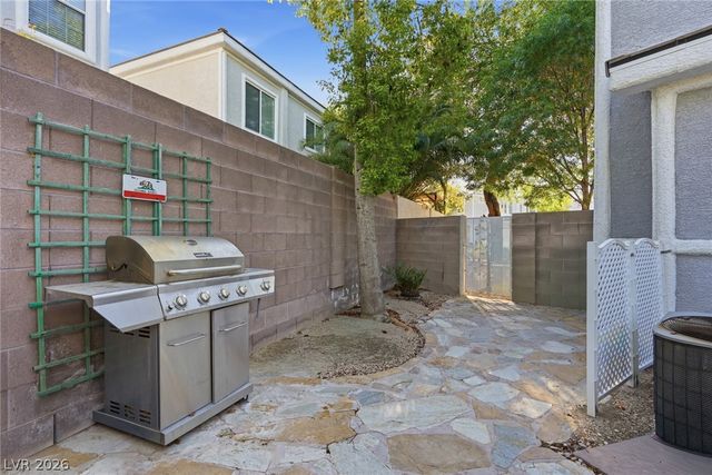 240 Integrity Ridge Drive, Henderson, NV 89052