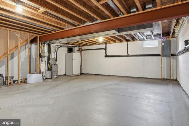 10 EVERGREEN TER, Manchester, PA 17345