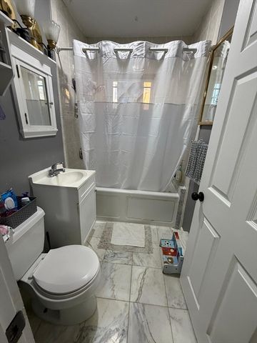 31 Fifield St 1, Watertown, MA 02472