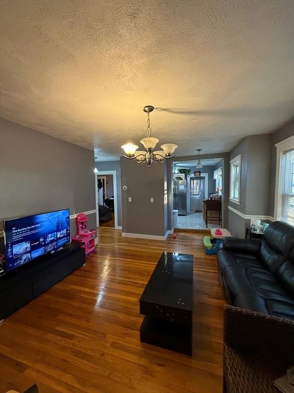 31 Fifield St 1, Watertown, MA 02472