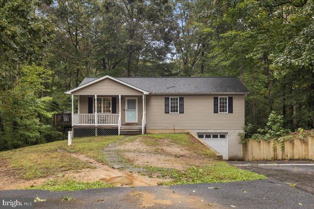 8254 POWER DR, Lusby, MD 20657