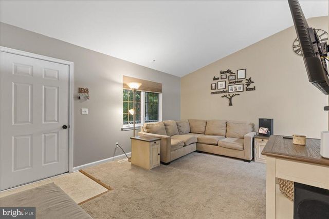 8254 POWER DR, Lusby, MD 20657