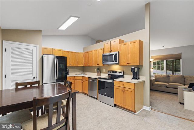 8254 POWER DR, Lusby, MD 20657