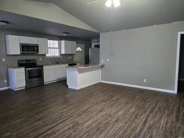 174 AR 9 Spur Highway, Melbourne, AR 72556