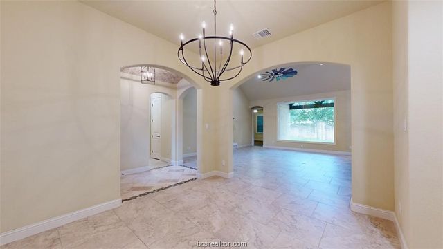 4310 Willowick Drive, Bryan, TX 77802