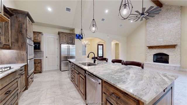 4310 Willowick Drive, Bryan, TX 77802