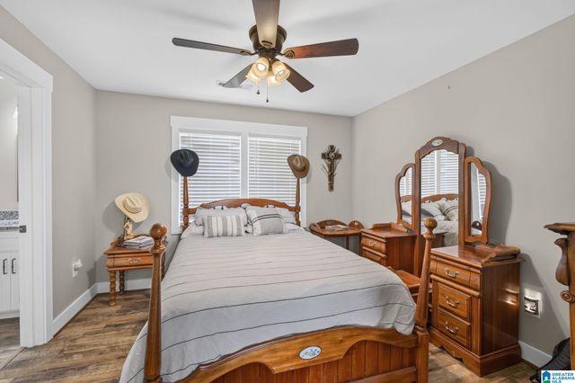 291 COUNTY ROAD 729, Jemison, AL 35085