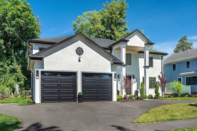 57 Mayflower Rd, Needham, MA 02492