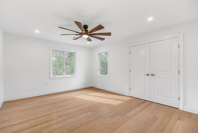 57 Mayflower Rd, Needham, MA 02492
