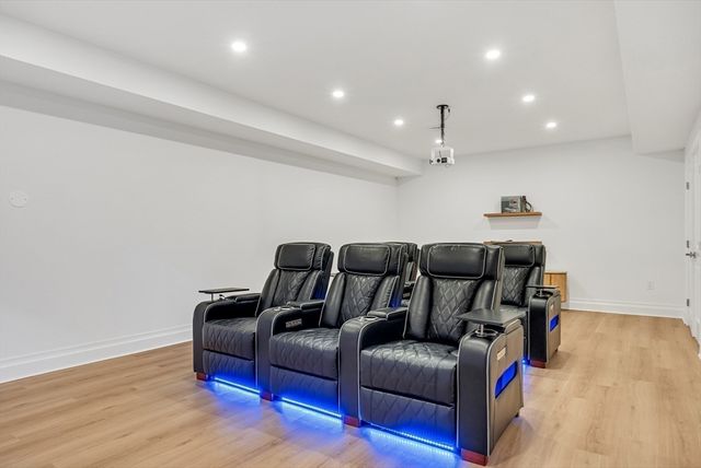 57 Mayflower Rd, Needham, MA 02492